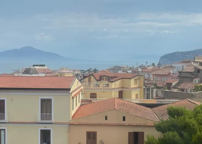 Lumar Luxury Πανσιόν 3*