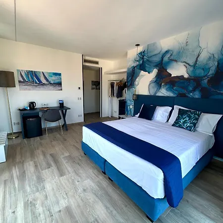 بيت ضيافة Lumar Luxury *